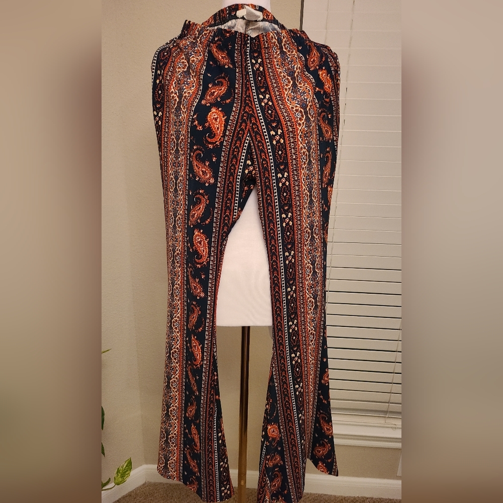 Bell bottom pants